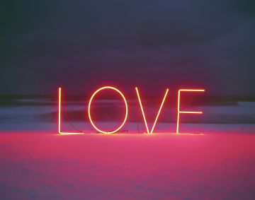 Jung Lee (*1972, South Korea): LOVE #4 – Christophe Guye Galerie