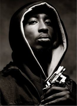 Albert WATSON (*1942, Scotland): Tupac Shakur, New York City – Christophe Guye Galerie