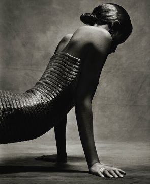 Albert WATSON (*1942, Scotland): Kara Young, New York City – Christophe Guye Galerie