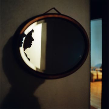 Brigitte LUSTENBERGER (*1969, Switzerland) : Watching #3  – Christophe Guye Galerie