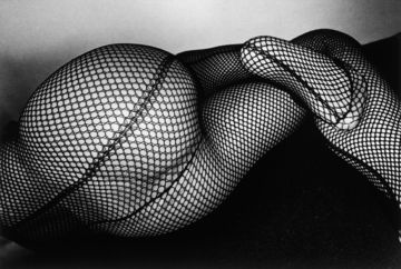 Daido MORIYAMA (*1938, Japan): How to Create a Beautiful Picture 6: Tights in Shimotakaido – Christophe Guye Galerie