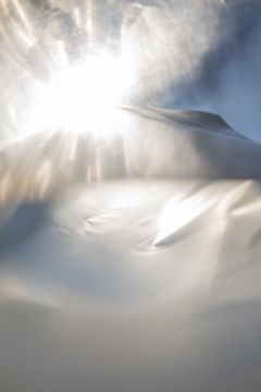 Dominique TEUFEN (*1975, Switzerland): Radiant Shine, from the series 'Rays of Light' – Christophe Guye Galerie