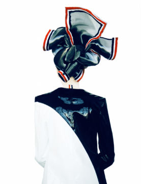 Erik MADIGAN HECK (*1983, United States): Thom Browne, Old Future – Christophe Guye Galerie