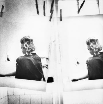 Jehsong BAAK (*1967, Korea): Girl And Helicopter, New York – Christophe Guye Galerie