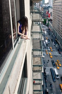 Jun AHN (*1981, South Korea): Self-Portrait (New York) – Christophe Guye Galerie
