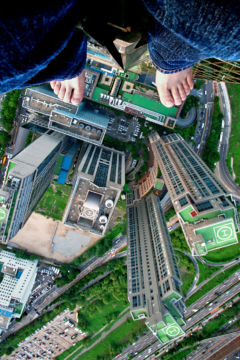 Jun AHN (*1981, South Korea): Self-Portrait (Seoul) – Christophe Guye Galerie