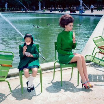 Miles ALDRIDGE (*1964, Great Britain): A Family Portrait #13 – Christophe Guye Galerie