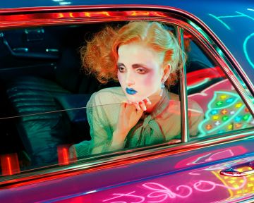 Miles ALDRIDGE (*1964, Great Britain): Night Car #3 – Christophe Guye Galerie