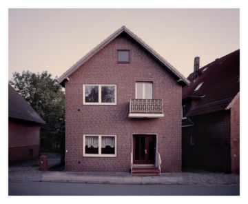 Roger EBERHARD (*1984, Switzerland): Untitled (Haus #119) – Christophe Guye Galerie