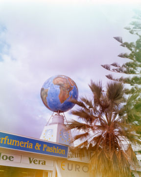 Seba KURTIS (*1974, Argentina): Untitled – Christophe Guye Galerie