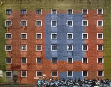 Stéphane COUTURIER (*1957, France): Chandigarh Replay - Secteur 18 – Christophe Guye Galerie