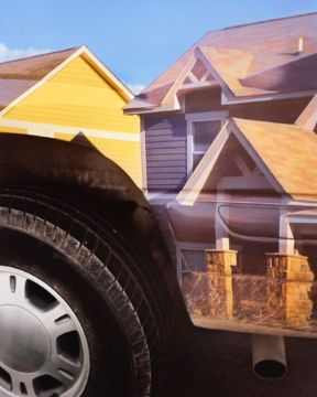 Eva O'LEARY (*1989, America) : Happy Valley, PA (The Neighborhood)  – Christophe Guye Galerie