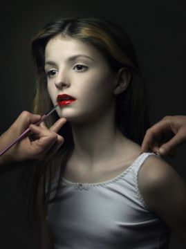 Anoush ABRAR (*1976, Switzerland / Iran): Pinceau à la bouche – Christophe Guye Galerie