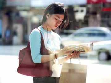 Beat STREULI (*1957, Switzerland): Sydney Bus Stops  – Christophe Guye Galerie