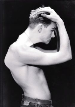 Walter PFEIFFER (*1964, Switzerland): Untitled – Christophe Guye Galerie