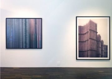  Installation Views – Michael Wolf Life in Cities 2011 – Christophe Guye Galerie