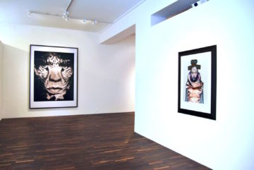  Installation Views – Icons of Tomorrow. Contemporary Fashion Photography 2012 – Christophe Guye Galerie