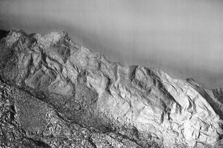 <p>— s/w Magazin</p>…